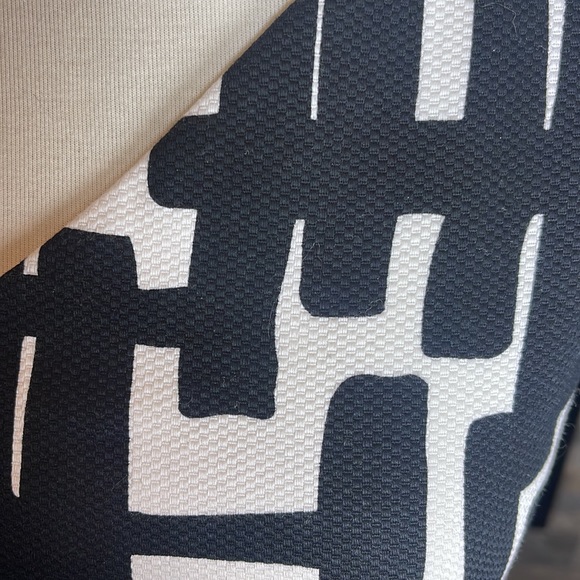 TAHARI POCKET DRESS - Picture 3 of 7